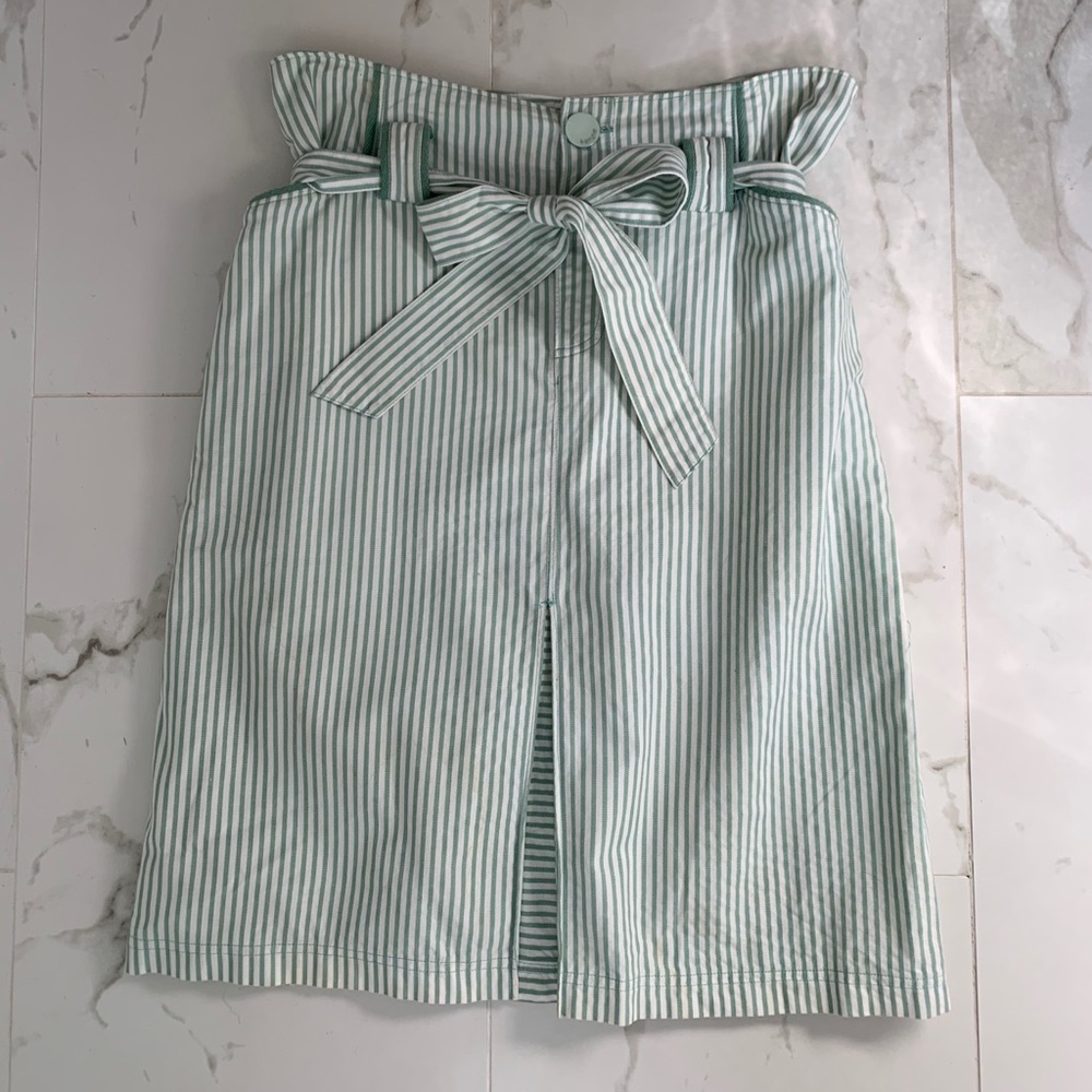 KENZIE Set. SZ 8 blazer, SZ 6 skirt. Sold together